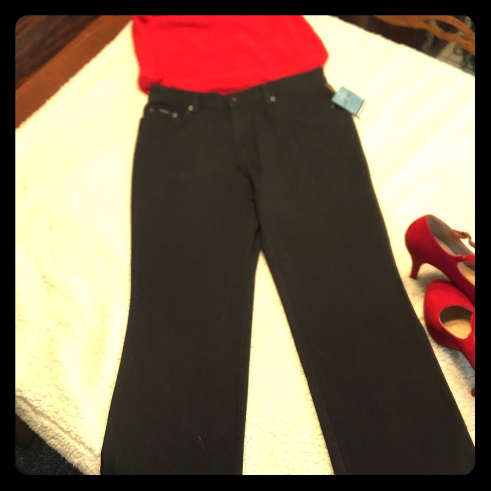 NWT Izod stretch boot-cut black jeans